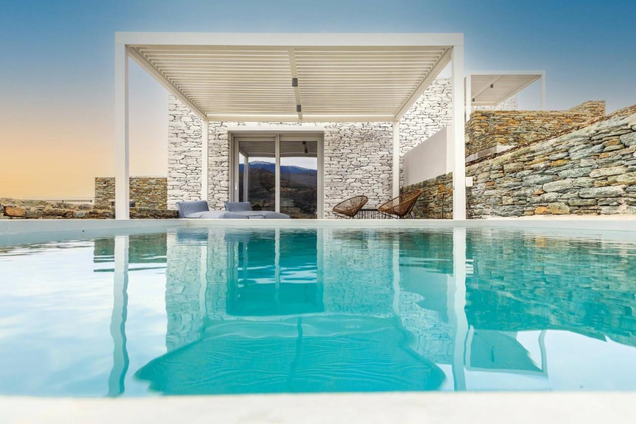 Iliades Luxury Boutique Suites バトシ エクステリア 写真