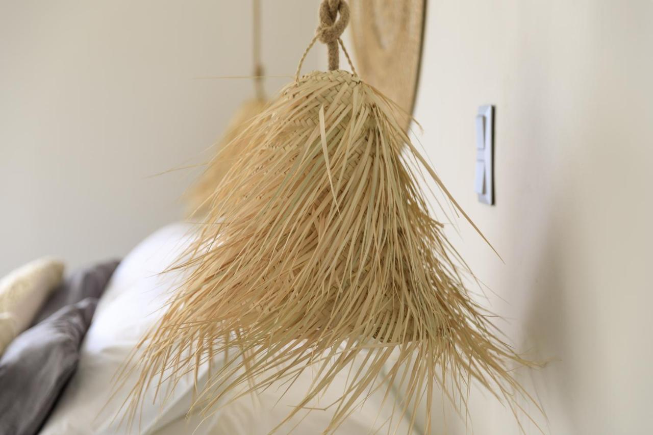 Iliades Luxury Boutique Suites バトシ エクステリア 写真