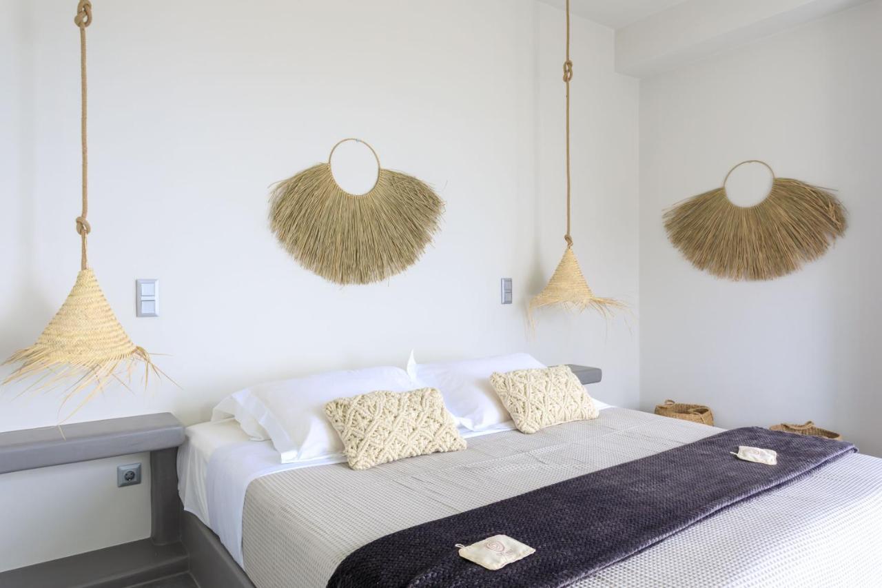Iliades Luxury Boutique Suites バトシ エクステリア 写真