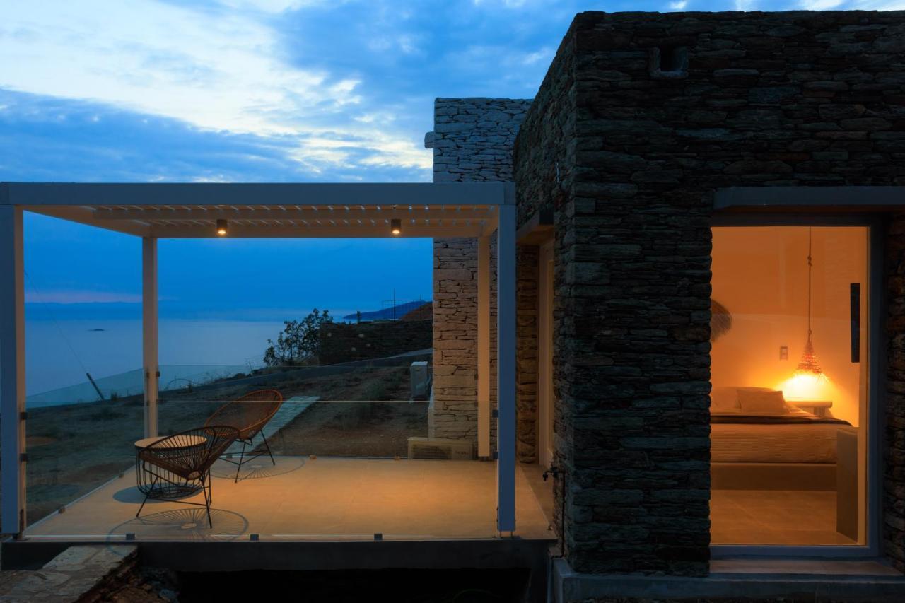Iliades Luxury Boutique Suites バトシ エクステリア 写真