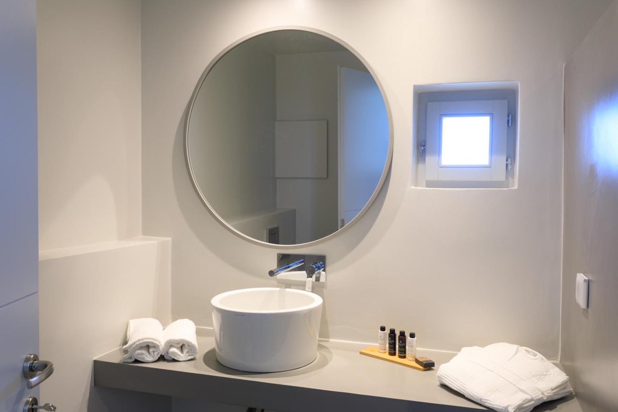 Iliades Luxury Boutique Suites バトシ 部屋 写真