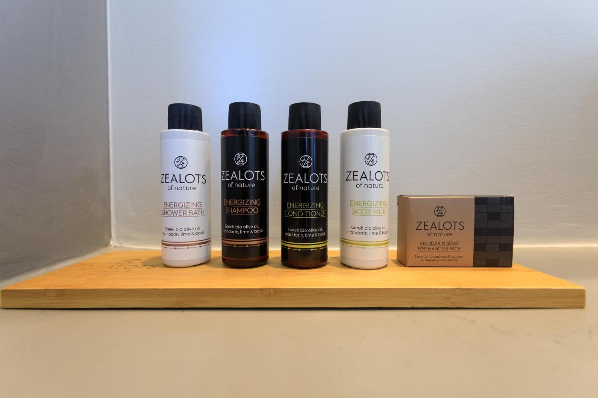 Iliades Luxury Boutique Suites バトシ 部屋 写真